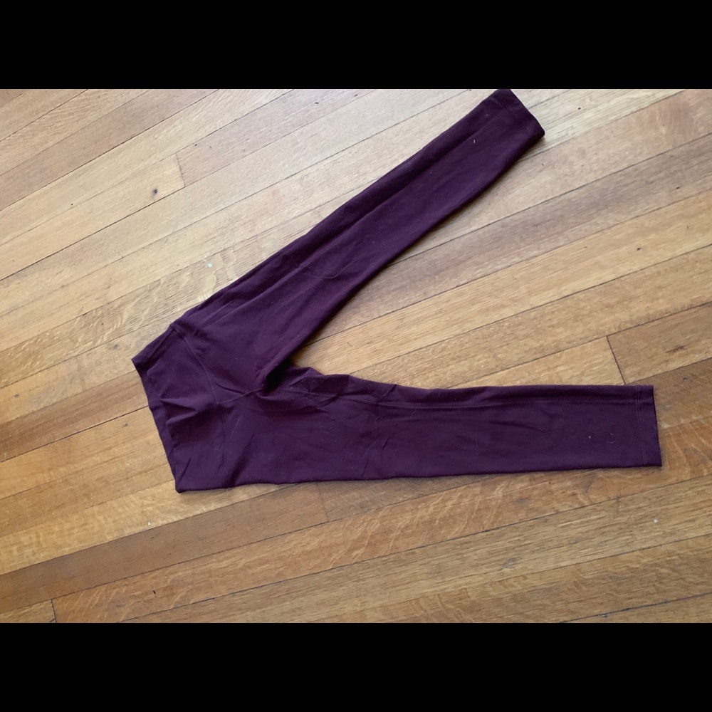 Maroon lululemon high rise leggings